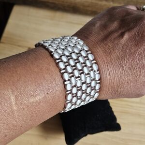 Silver-toned Brushed Metal Alloy Button Stretch Bracelet